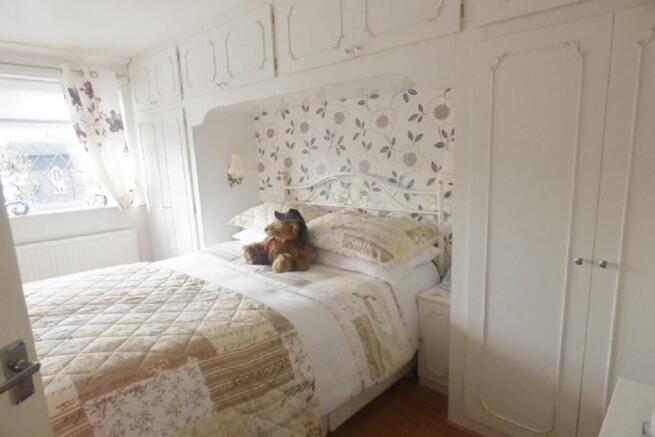 bed 1