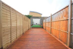 22, Brightwell Crescent, London SW17 9AE
