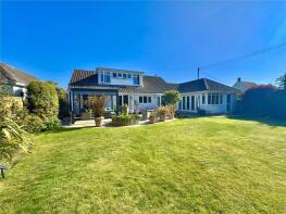 31, Knowland Drive, Lymington SO41 0RH