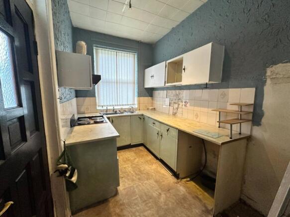 2 bed Terraced for sale Image 5
