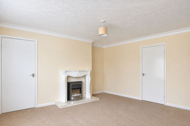 3 bed Terraced for sale Image 5
