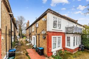 Flat 2, 15, Mitcham Park, Mitcham CR4 4EN