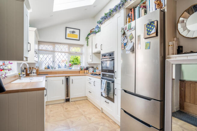 3 bed Semi-Detached for sale Image 12