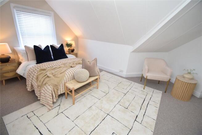 3 bed Maisonette to rent Image 8