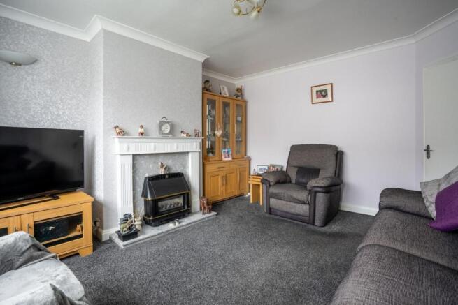 2 bed Semi-Detached for sale Image 5