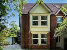 121, Kimbolton Road, Bedford MK41 8DT