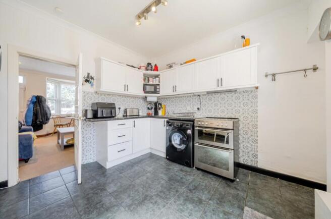 2 bed Terraced for sale Image 6