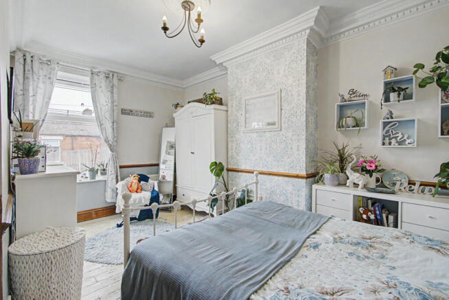 2 bed Semi-Detached for sale Image 8