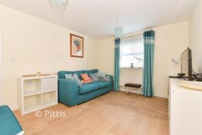 54, Amherst Place, Ryde PO33 1FF