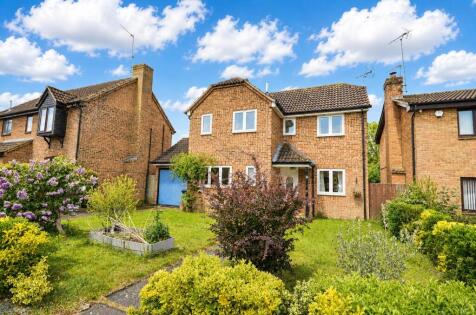 Oakleas Rise, Thrapston, Northamptonshire, NN14