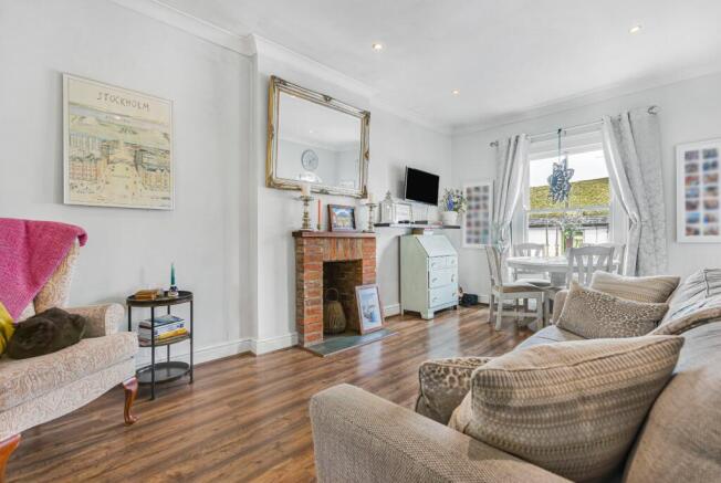 Living/Dining Room