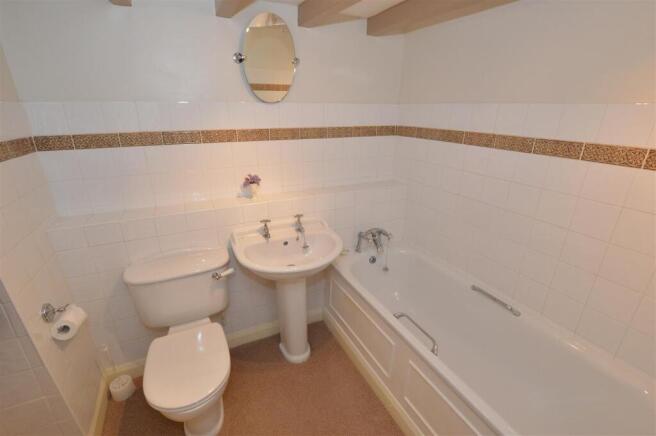 2 bed Cottage for sale Image 11