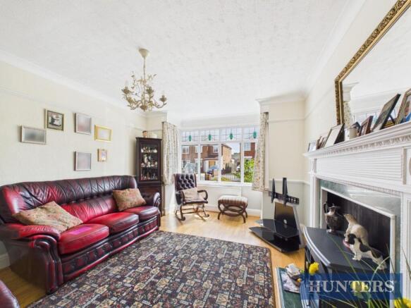 Living room alt