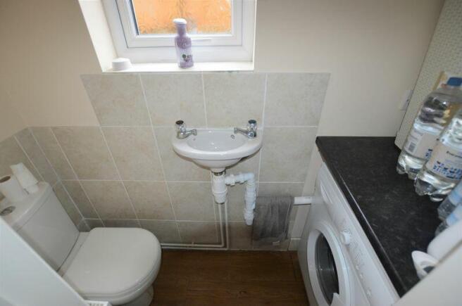 Downstairs Cloakroom WC