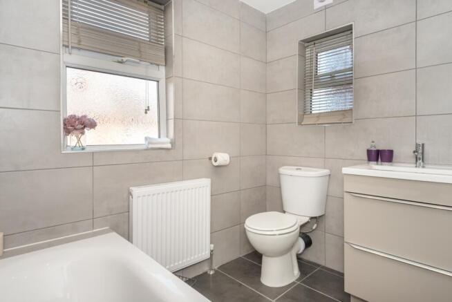 6 bed Terraced to rent Image 6