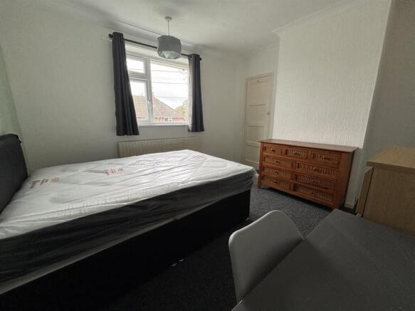 Bedroom 3.jpg