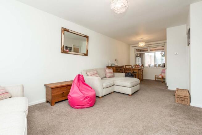 Living/Dining Room