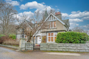 Dove Cottage, Craigton Road, Cults, Aberdeen AB15 9PS