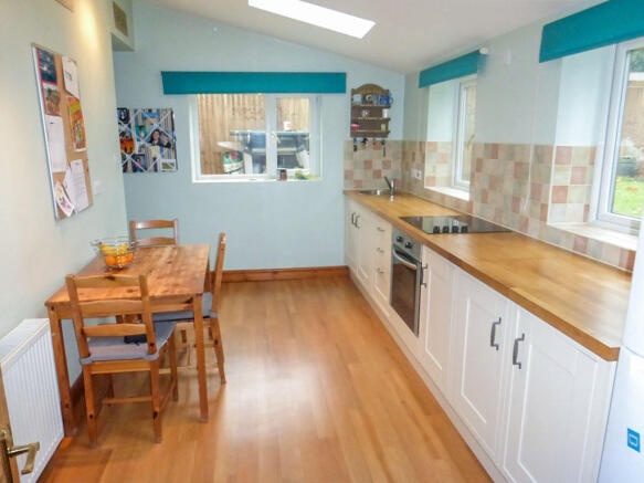 Kitchen Diner 