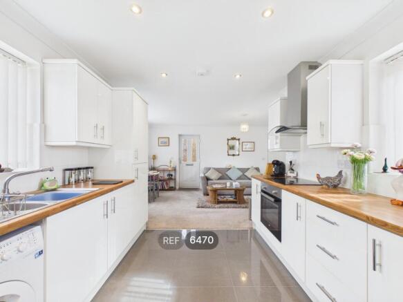 Kitchen / Living area