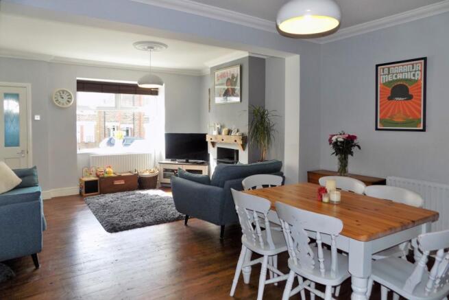 Living / Dining Room