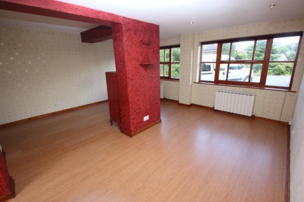 2nd Reception/Bed 5