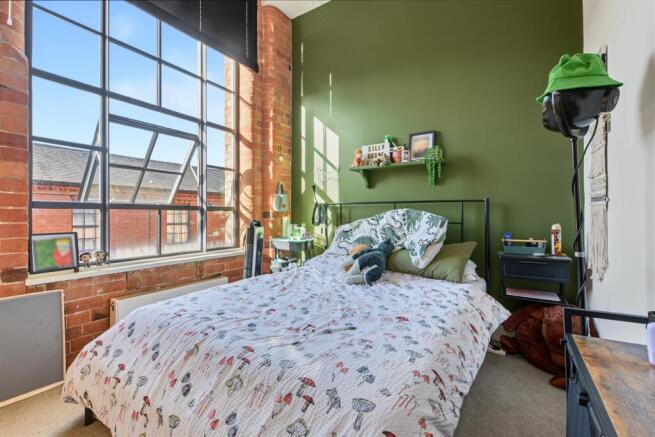 Bedroom One_1.jpeg
