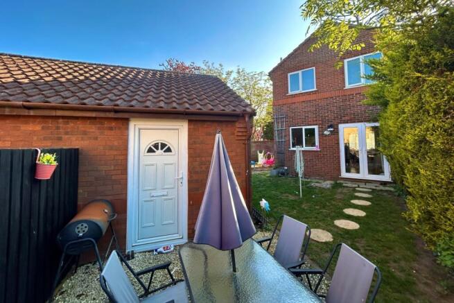 Windsor Close, Sudbrooke, Lincoln, Lincolnshire, LN2 photo 4