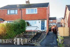 8, Warwick Road, Preston PR5 4GA