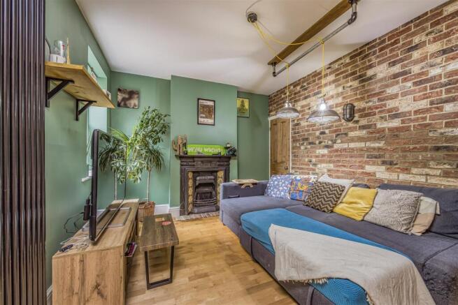 7 Cleveland Road, Southsea-PorticoMarketing-SoldBy