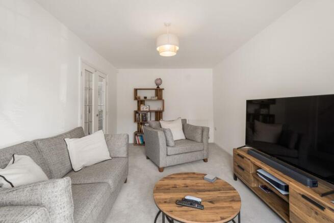 4 bed Detached for sale Image 7