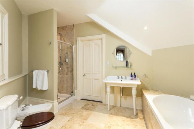 En Suite Bathroom