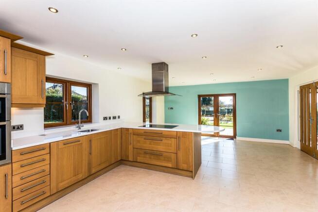 Living Kitchen Diner: