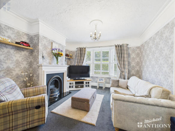 CAM03218G0-PR0699-STILL007