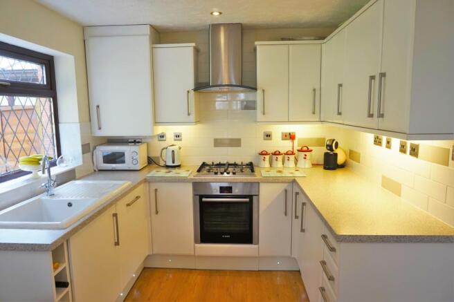 Kitchen.JPG