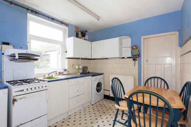 KITCHEN DINER