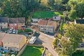 2, Burry Cottages, Benson Terrace, Penclawdd, Swansea SA4 3GA