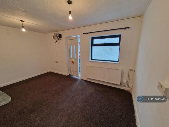 Living/Bedroom