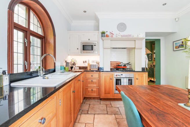 2 bed Detached for sale Image 9