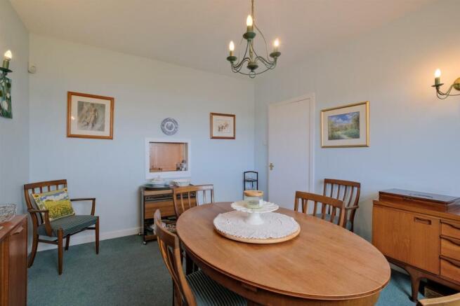 70 Belstane Rd, Carluke ML8 4BG-29.jpg