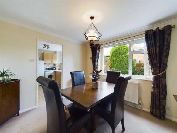 CAM01943G0-PR0112-STILL009.jpg