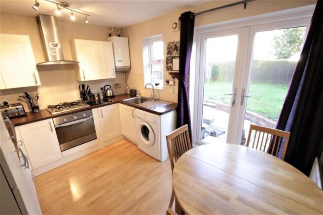 Kitchen / Breakfast 