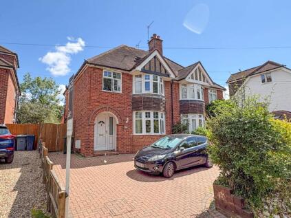 Kidmore Road, Caversham Heights, Reading