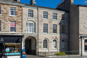 Flat 2, 52, Stramongate, Kendal LA9 4BD