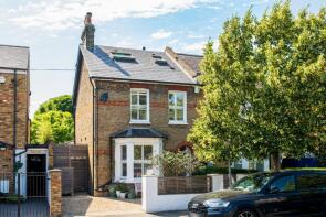 31, Montague Road, Wimbledon, London SW19 1TF