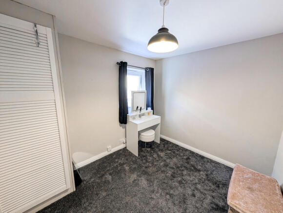 2 bed Terraced for sale Image 9