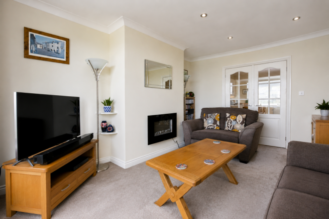 2 bed Bungalow for sale Image 7