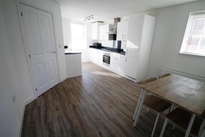 Open Plan Kitchen and Dining Room