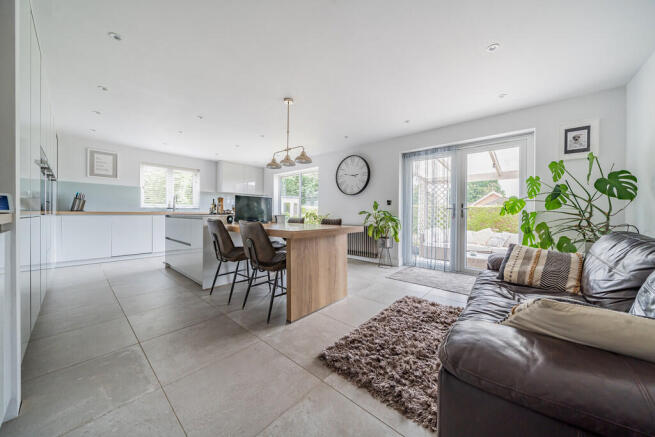 1288426-4-6825fed...