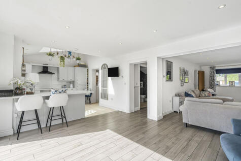 Park Road, Grendon Underwood, HP18